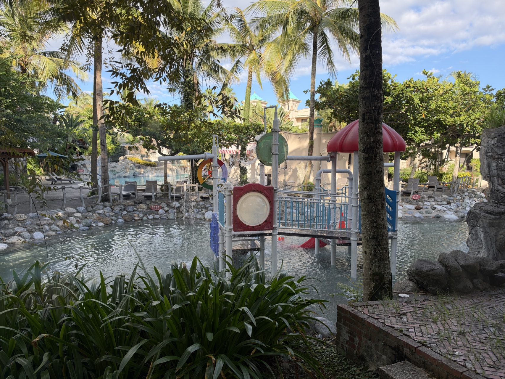 Promisedland Resort Hualien water park
